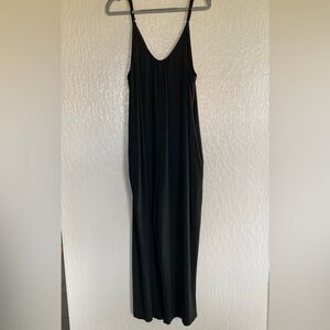 Jumpsuit/romper (set of three!)